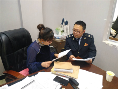 甕安縣稅務(wù)局 減稅降費(fèi)精準(zhǔn)落地，納稅服務(wù)升級(jí)獲“三感”贊譽(yù)
